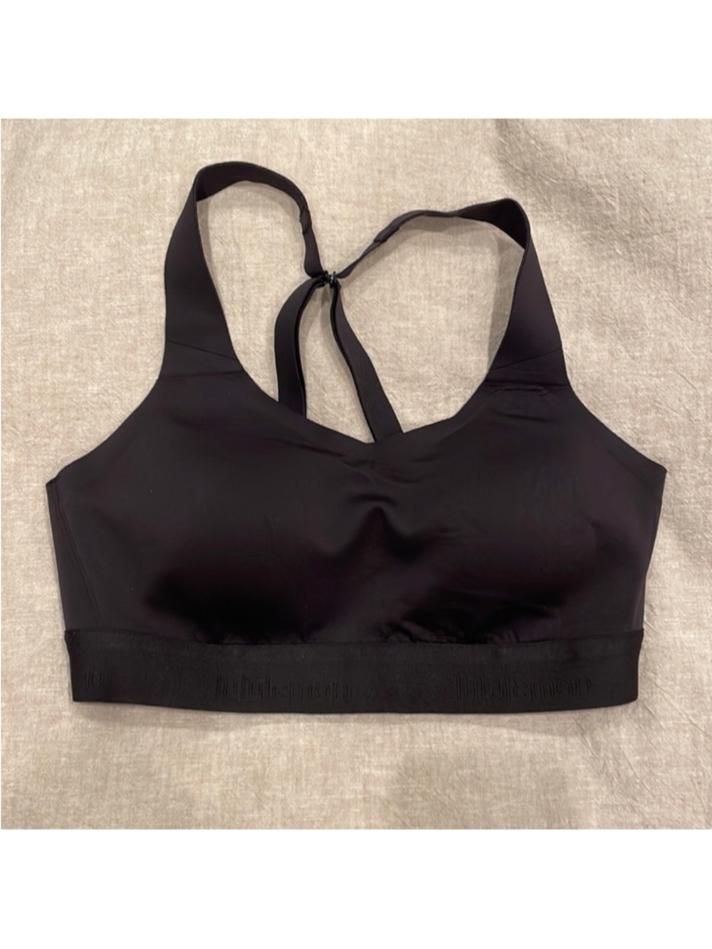 lululemon athletica Black Cross-Back Seamless Sports Bra size 32B